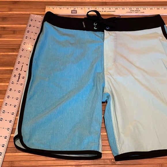 Lost Enterprises Boardshorts - Picture 8 of 8